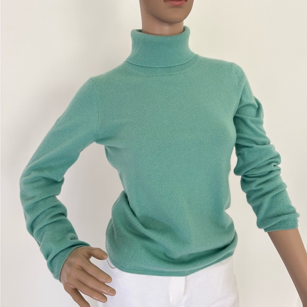 Women's Green Turtleneck Sweater